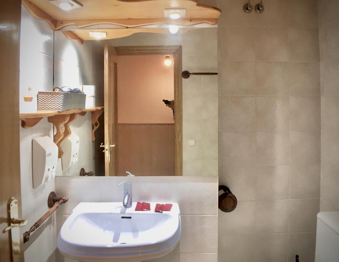 Albergue Boi Romanic Suites Barruera Exterior photo